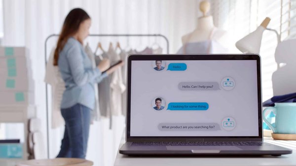 Optimisez votre service client avec un chatbot performant